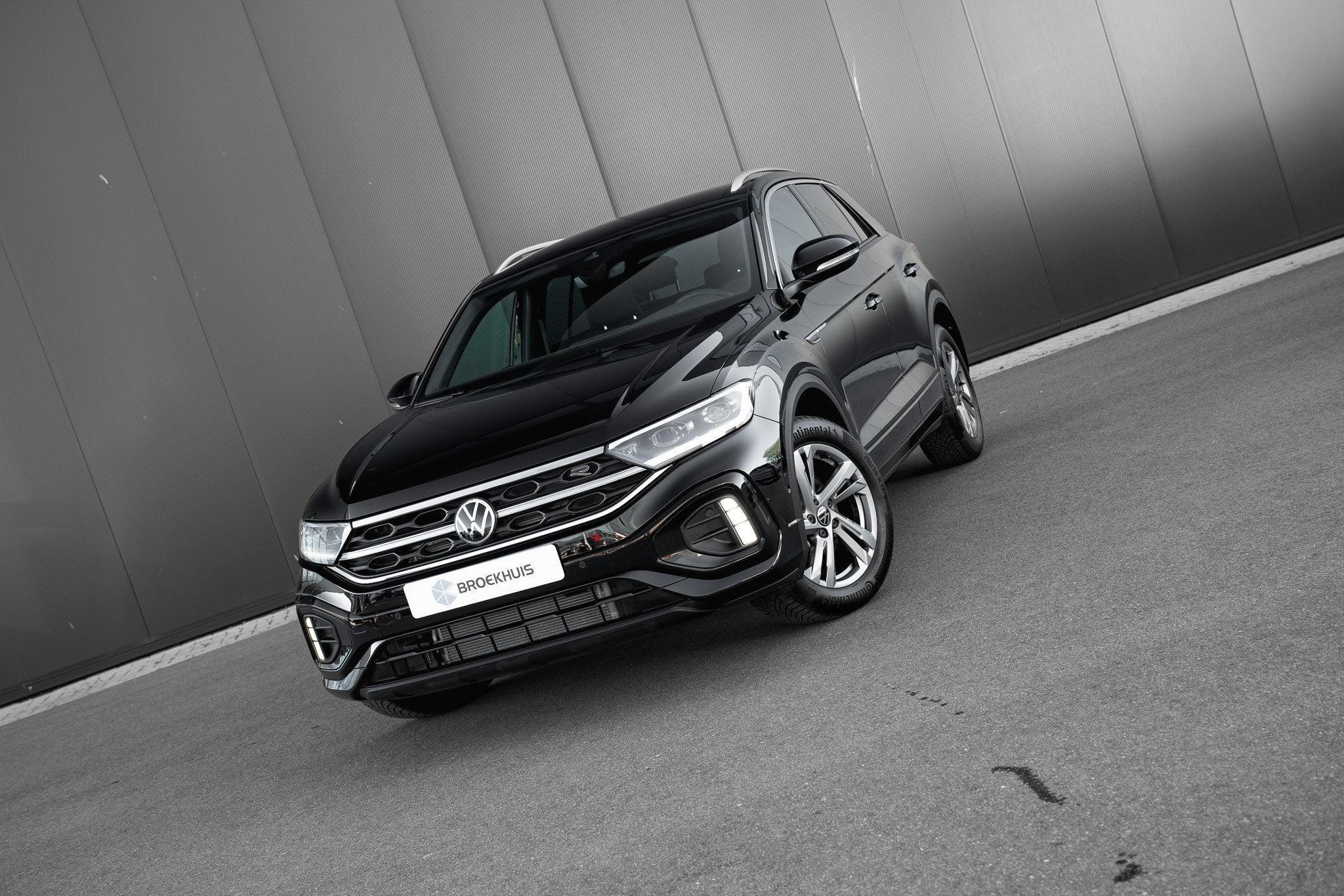 Volkswagen T-Roc 1.5 TSI 150pk 7-DSG R-Line, Auto's, Euro 6, 4 cilinders, Zwart, Origineel Nederlands