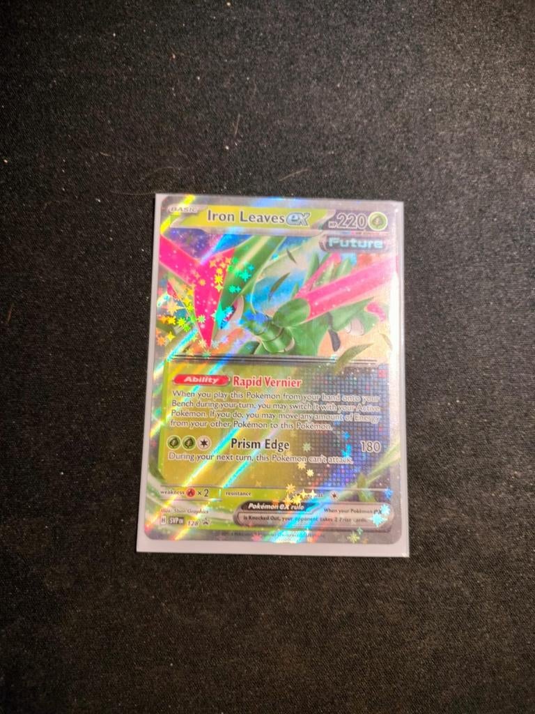 Pokémon kaart Iron Leaves EX + gratis hoesje, Ophalen of Verzenden, Nieuw, Losse kaart, Foil