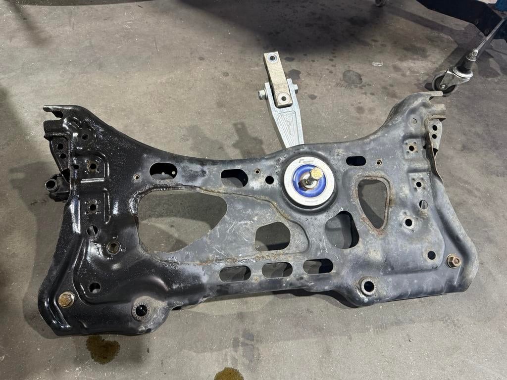 Racingline subframe mount+Racingline dogbone MQB, Auto-onderdelen, Ophalen of Verzenden, Gebruikt, Volkswagen