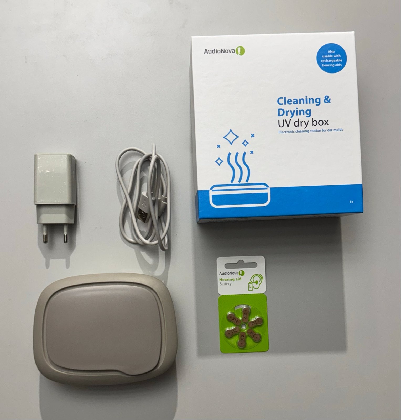 AudioNova UV droogbox voor gehoorapparaten + batterijen, Ophalen of Verzenden, Zo goed als nieuw