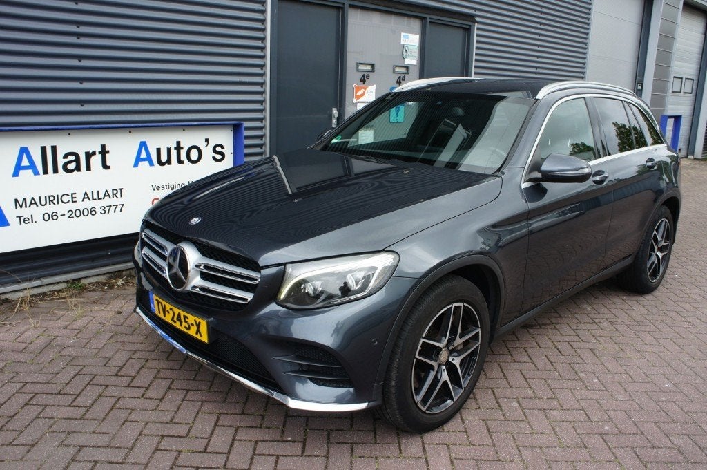 Mercedes-benz GLC-KLASSE 250 D AMG 4Matic Trekhaak/Led/Camer, Automaat, Gebruikt, Euro 6, 2500 kg