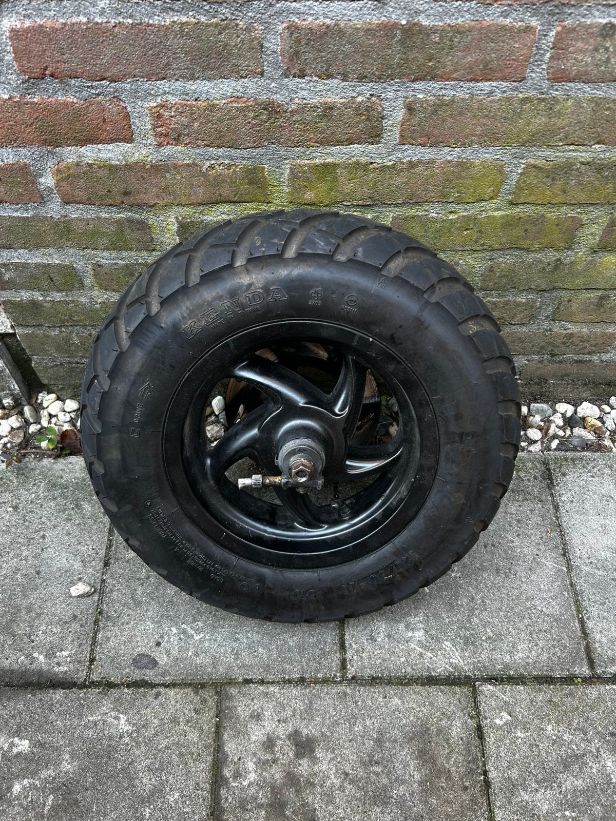 Piagio tpyhoon voorvelg met band, Ophalen of Verzenden, Zo goed als nieuw, Overige typen, Piaggio