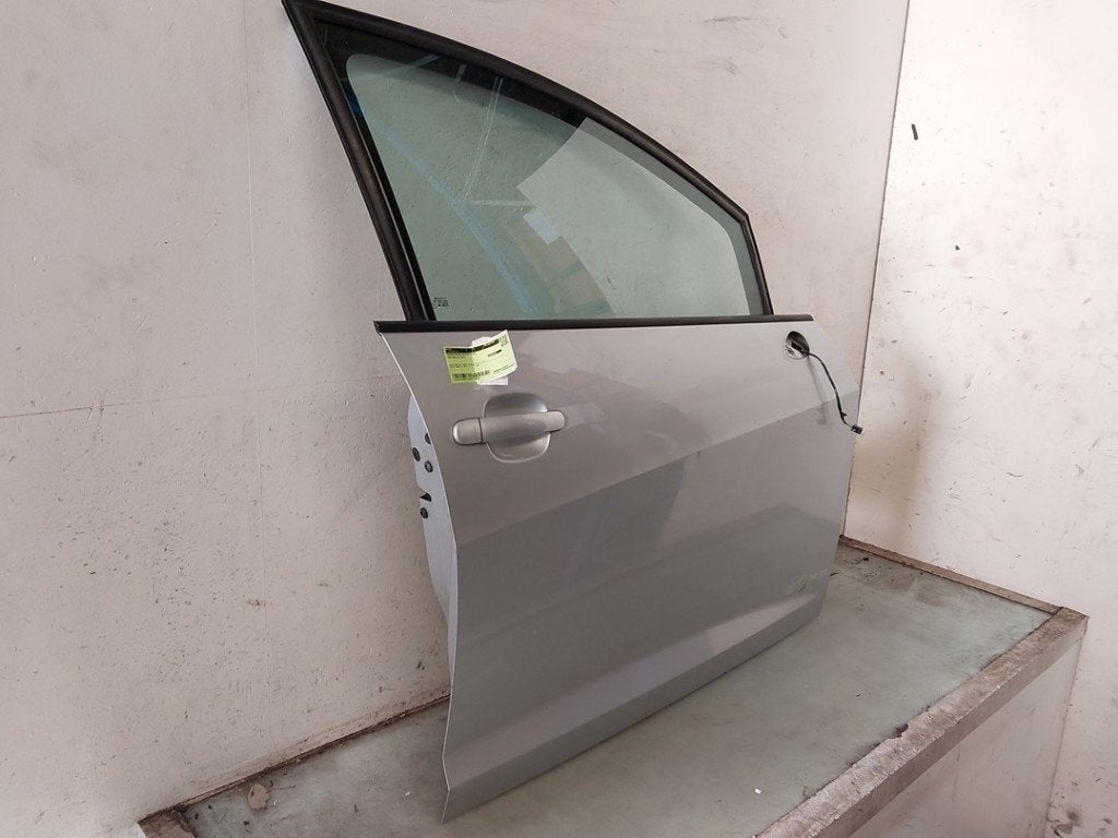 Portier Rechts Voor Seat Ibiza ST (6J8) 2011 6J4831056, Service@seat.de, Seat, Seat Deutschland GmbH, Gebruikt