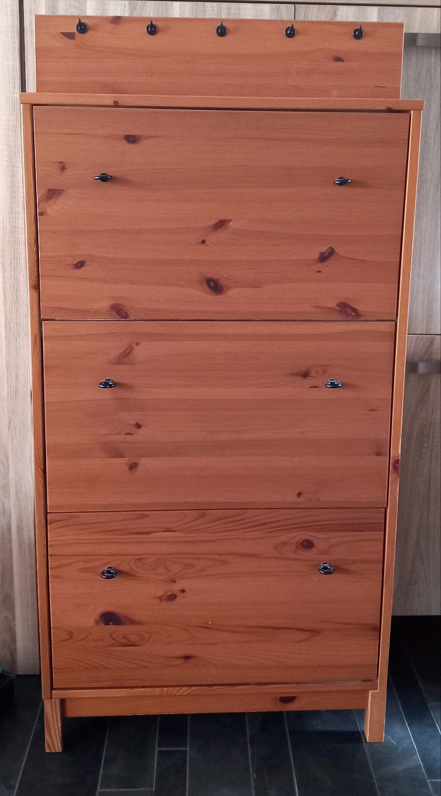 Grenen schoenenkast IKEA met 3 vakken en haken 142,5 x 69 cm, Ophalen, Zo goed als nieuw, Landelijk, Scandinavisch