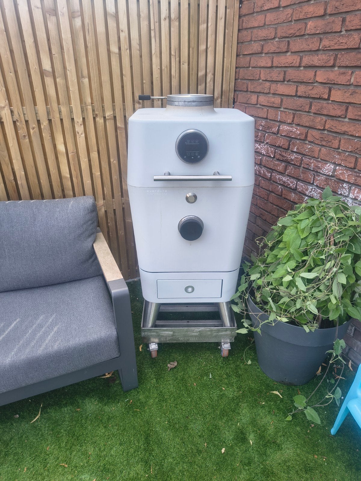 Everdure 4K BBQ met pizzasteen en stevig RVS frame, Tuin en Terras, Ophalen