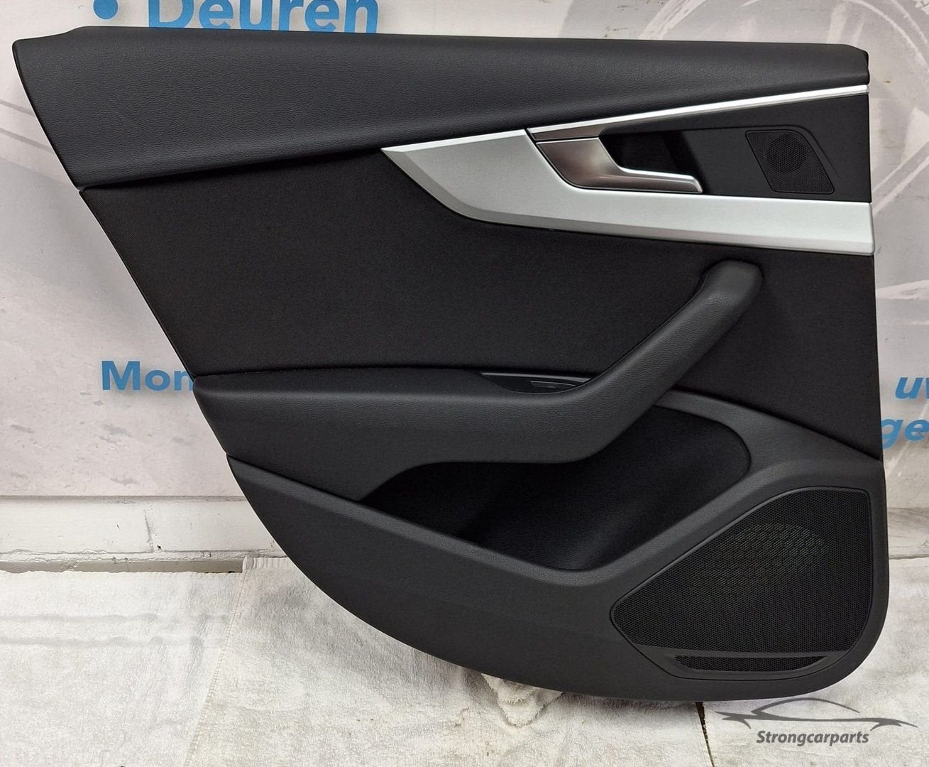 Deurbekleding links achter Audi A4 8W Avant 8W0868065 quattr, Auto-onderdelen, Interieur en Bekleding, Gebruikt, -, -, -