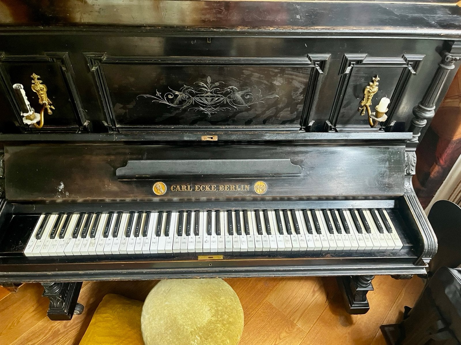 Carl Ecke Berlin piano uit 1886 met kruk, Muziek en Instrumenten, Ophalen, Gebruikt, Zwart, Piano