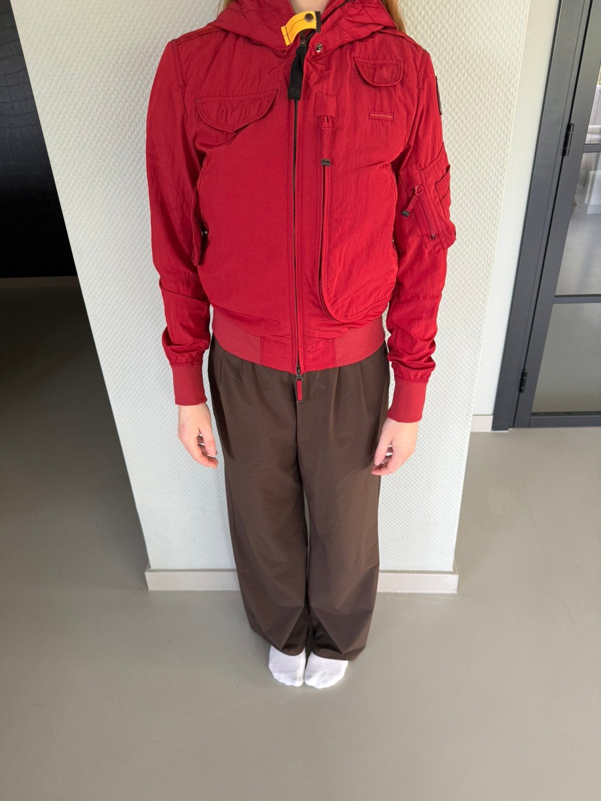 Rode parajumper jas, Ophalen, Zo goed als nieuw, Rood