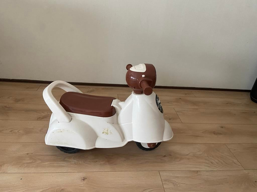 Witte loopscooter voor kinderen, Ophalen of Verzenden, Gebruikt, Loopvoertuig