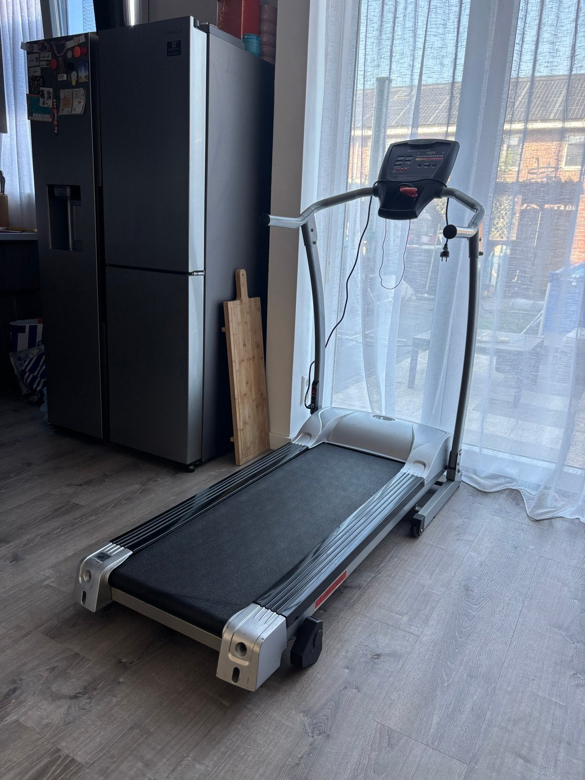 Motorized Loopband - Ideaal voor Thuis Workouts, Sport en Fitness, Fitnessapparatuur, Gebruikt, Ophalen of Verzenden, Metaal, Loopband