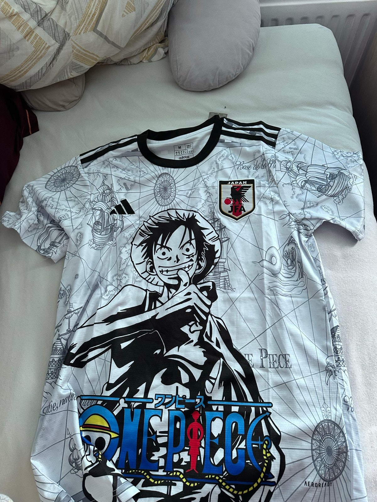 Japan One Piece Voetbalshirt - Adidas JFA Luffy, Maat 52/54 (L), Wit, Ridjesaman@gmail.com, Ophalen of Verzenden