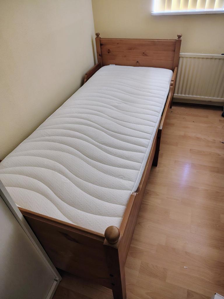 Gratis af te halen: kinderbed, Ophalen, Gebruikt, 90 cm, Eenpersoons