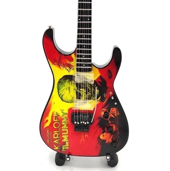 The mummy Kirk Hammett Metallica mini gitaar 25cm deco, Info@deconoord.nl, Deco Noord, Nieuw, Ophalen of Verzenden
