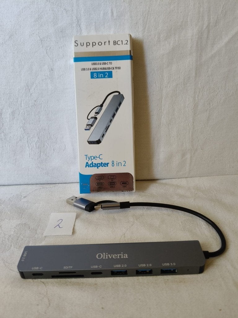 Oliveria 8-in-2 USB-hub 2/4, Computers en Software, Laptop, Nieuw, Ophalen of Verzenden, Olivera