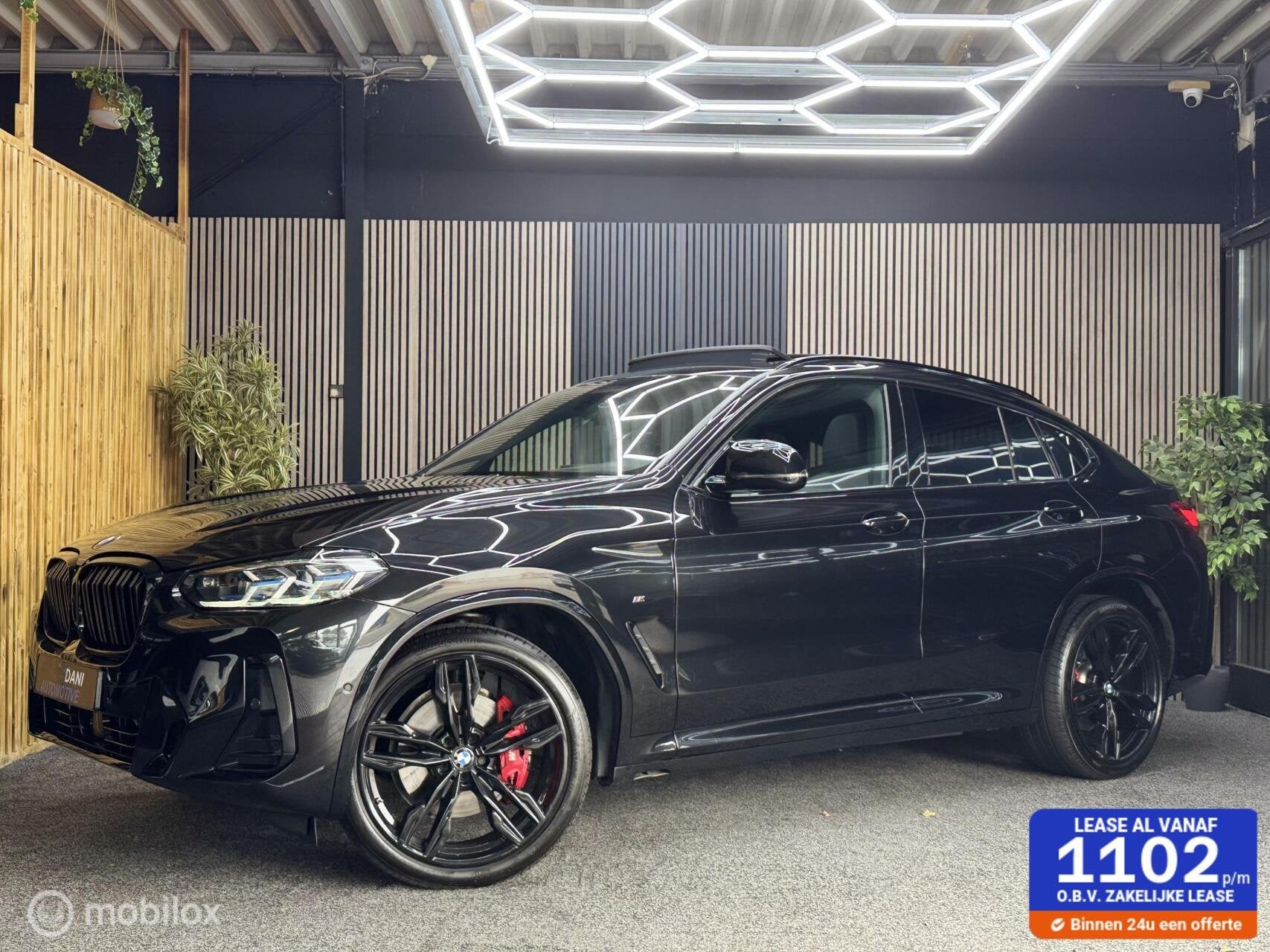 BMW X4 M40i High Executive|Pano|Laser|Cam|Harman&kardon|21'', Automaat, Gebruikt, Zwart, 360 pk