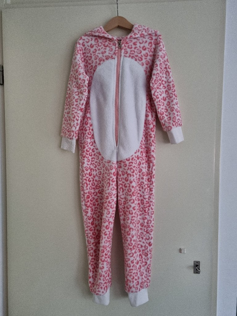 Zachte onesie / pyjama meisjes -- maat 116 / 122 -- Playama, Kinderen en Baby's, Nacht- of Onderkleding, Gebruikt, Meisje, Playama