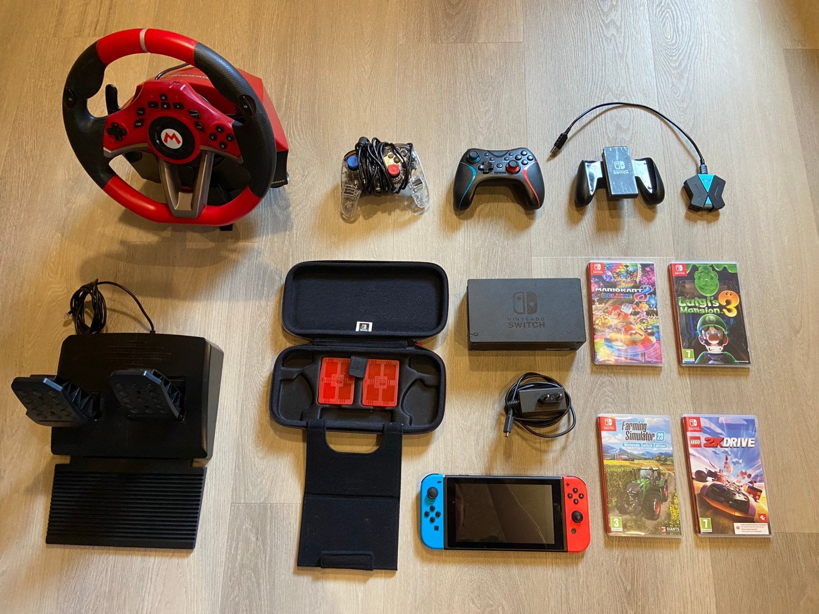 Nintendo Switch set met stuur en games, Spelcomputers en Games, Met 3 controllers of meer, Ophalen, Switch 2019 Upgrade, Gebruikt