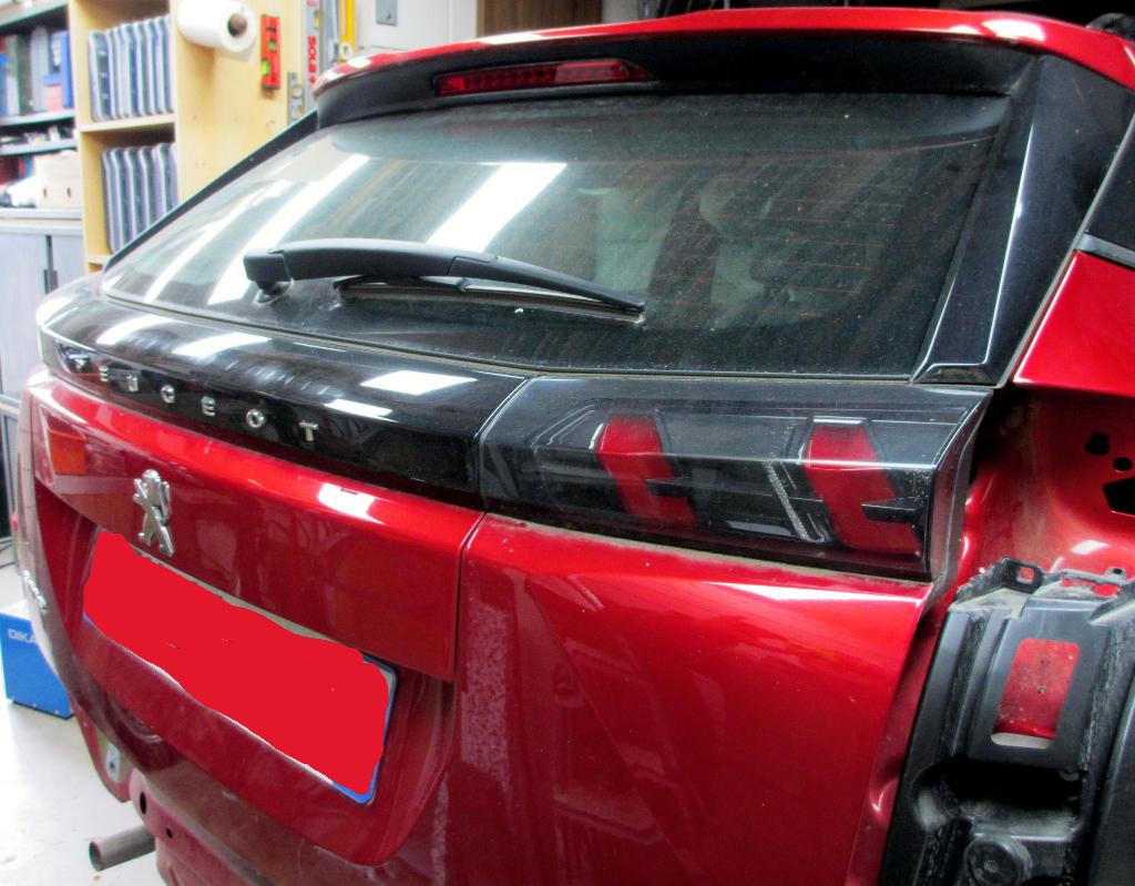Peugeot 2008II onderdelen, Bumper, Achterklep etc., Ophalen, Gebruikt, Links, Bumper
