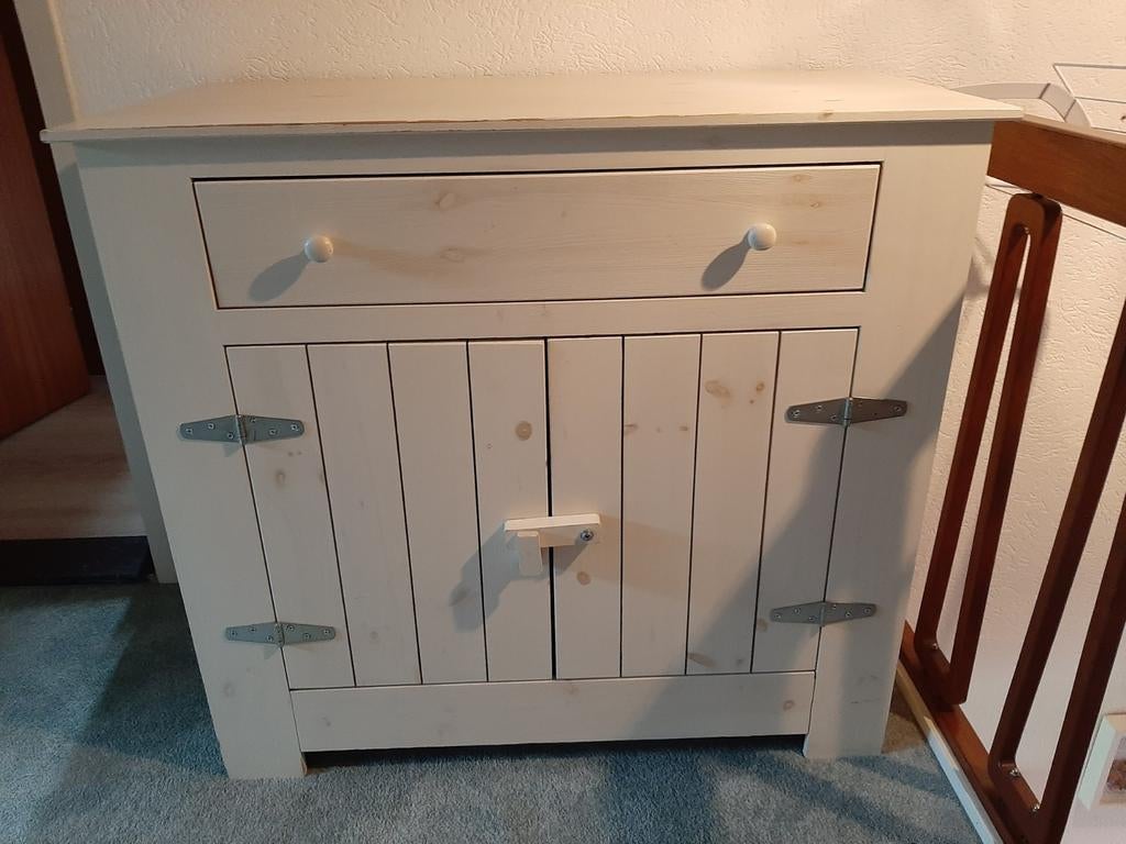 Handgemaakte Commode en Kledingkast Whitewash, Ophalen, Gebruikt, 50 tot 70 cm, 105 cm of meer