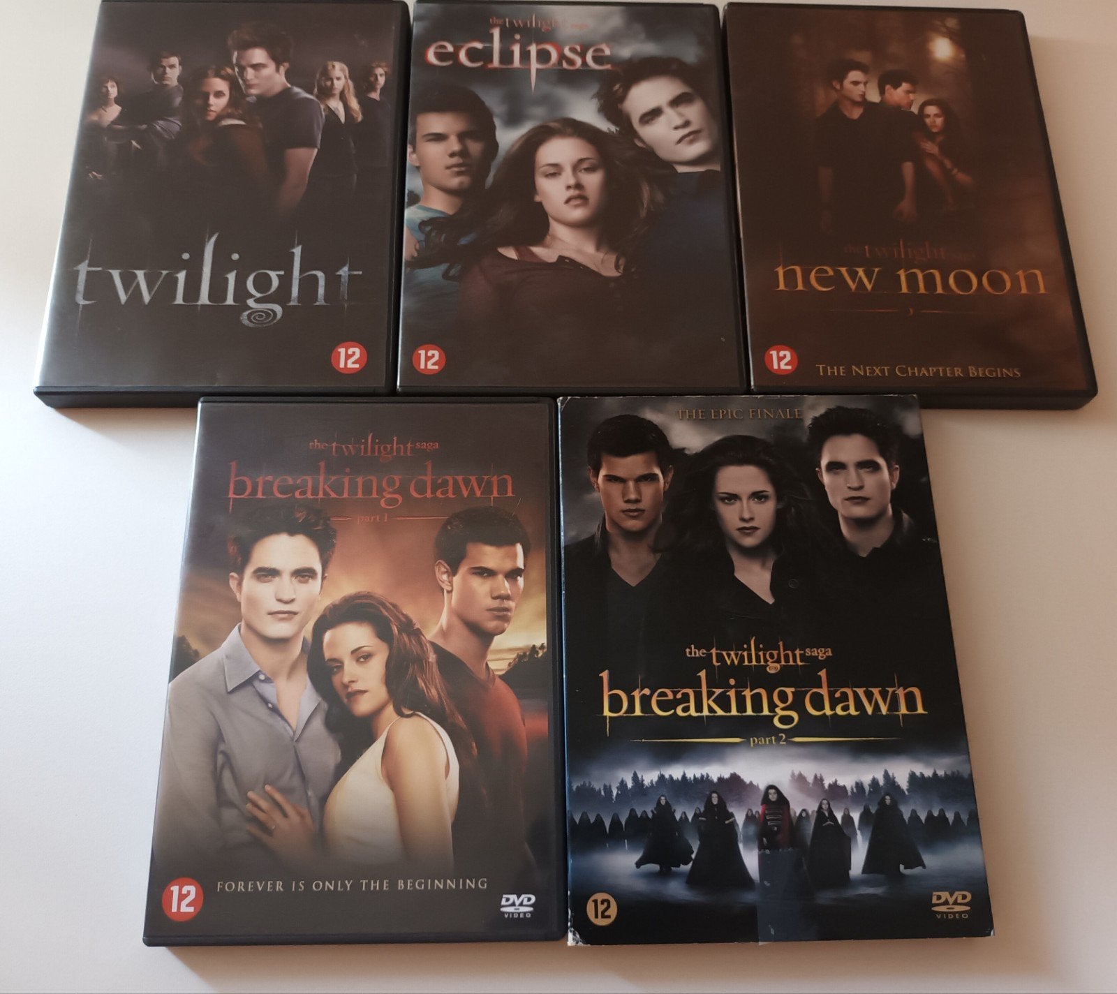 dvd complete reeks Twilight, Vanaf 12 jaar, Verzenden, Zo goed als nieuw