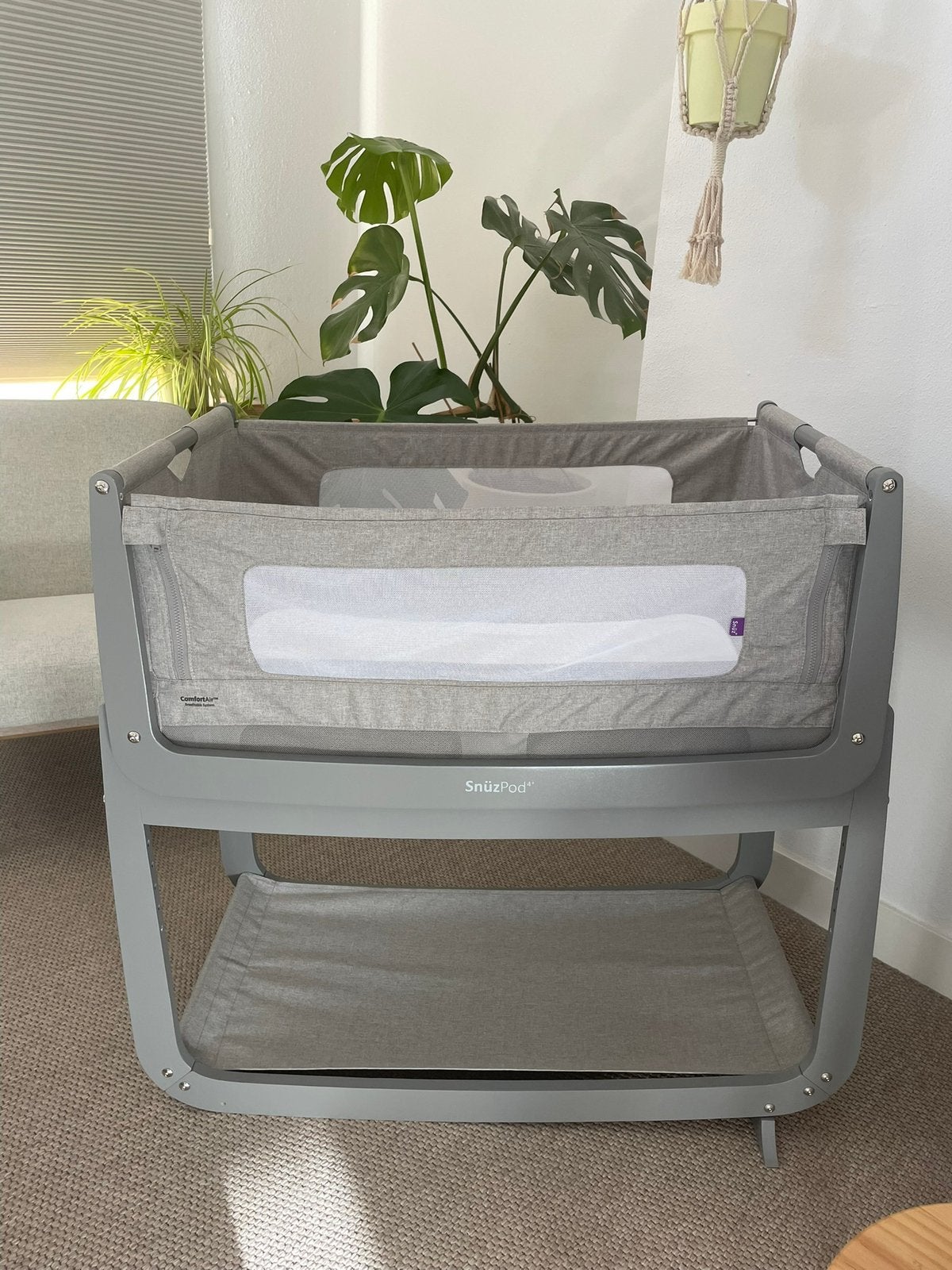 Grijze Snüzpod 4 co-sleeper met toebehoren, Ophalen, Zo goed als nieuw, Wieg