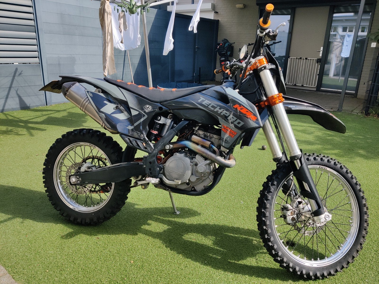 KTM 450 EXC 2011 met Akrapovic uitlaat, Sportuitlaat, Gebruikt, Particulier, Meer dan 35 kW