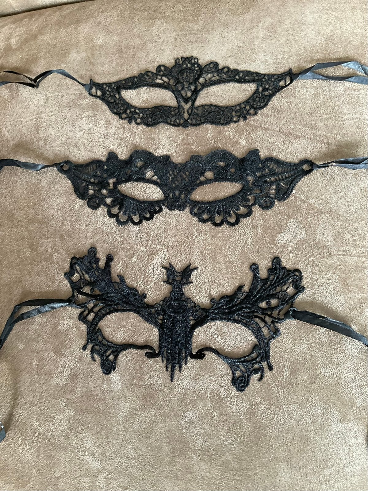 Diverse Zwarte Maskers voor Feestjes, Carnaval en Halloween, Ophalen of Verzenden, Nieuw, Feestartikel, Carnaval
