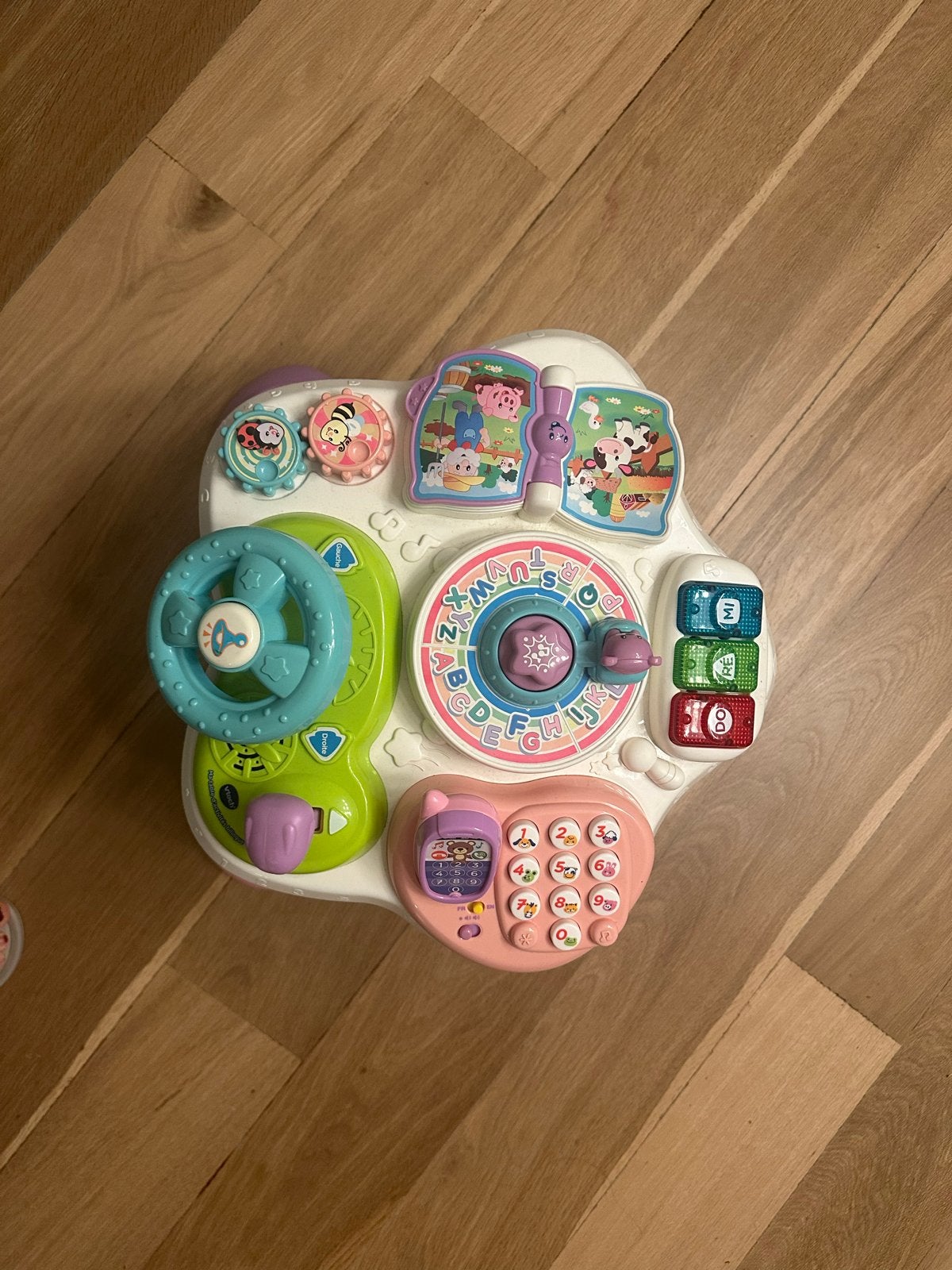 VTech Baby Speeltafel met geluid en licht - Frans & Engels, Kinderen en Baby's, Speelgoed | Babyspeelgoed, Ophalen, Gebruikt, Overige typen