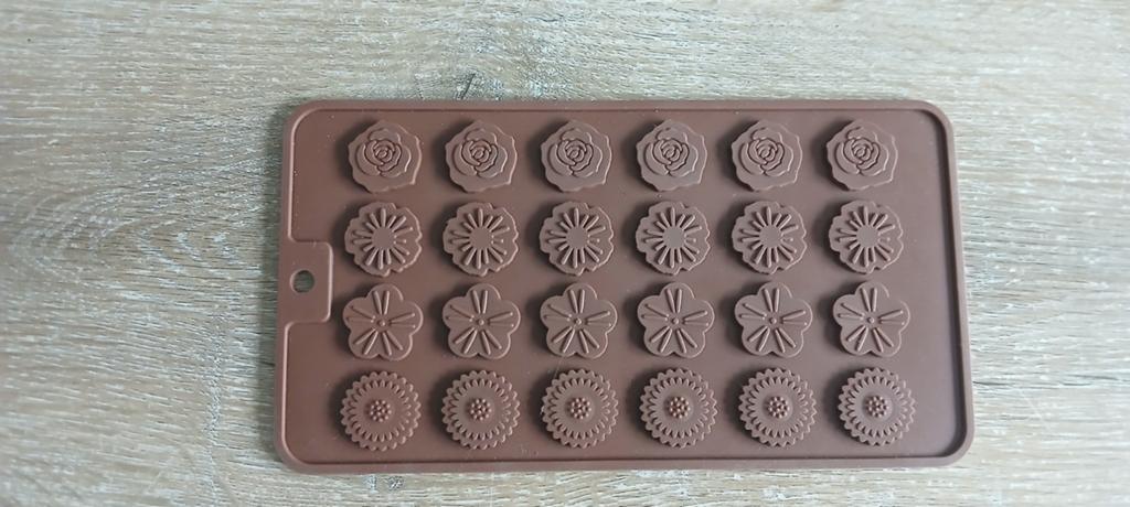 Bloemen chocolade mal flowers silicone chocolademal, Ophalen of Verzenden, Zo goed als nieuw, Taarten of Cupcakes, Overige typen