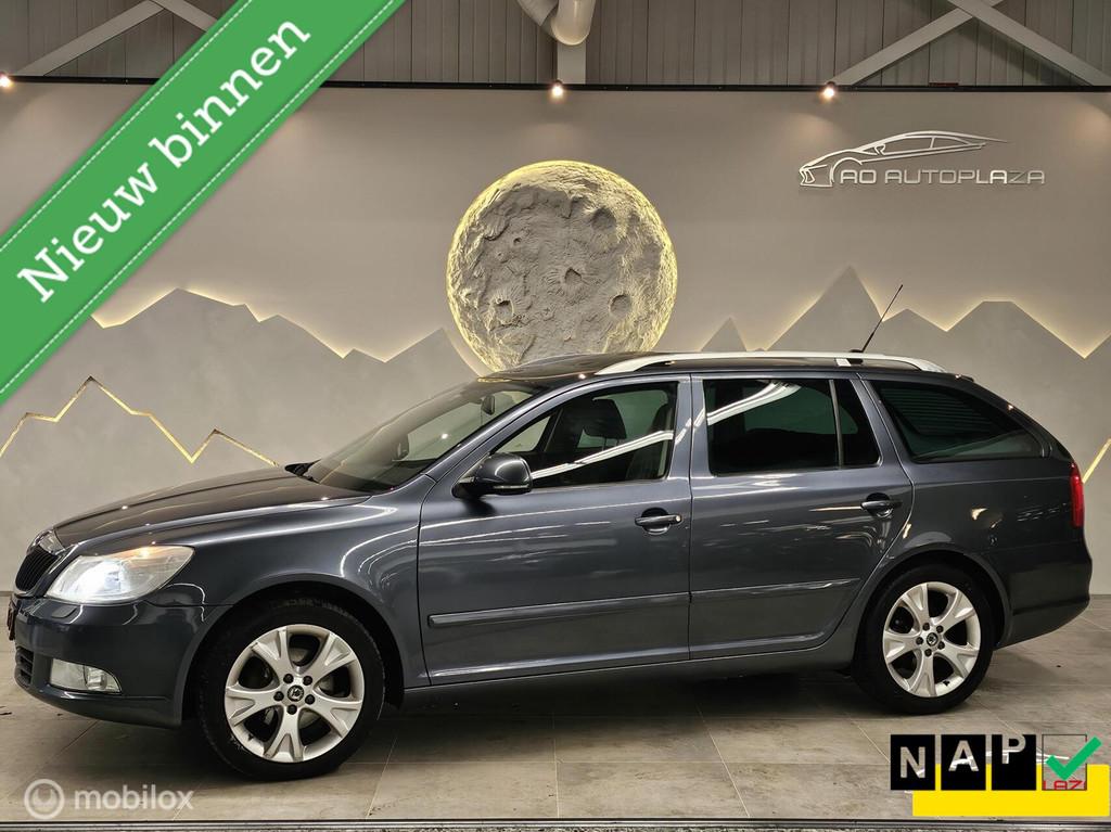 Skoda Octavia Combi 1.8 TSI Elegance Business Line Schuifdak, Auto's, Skoda, Bedrijf, Te koop, Octavia, ABS, Airbags, Airconditioning