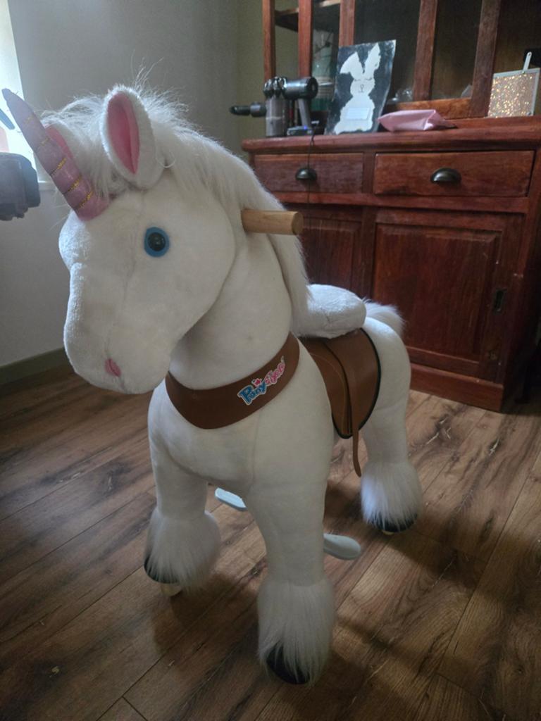 Ponycycle pony cycle eenhoorn bewegend paard, Kinderen en Baby's, Speelgoed | Hobbelfiguren, Ophalen of Verzenden, Zo goed als nieuw