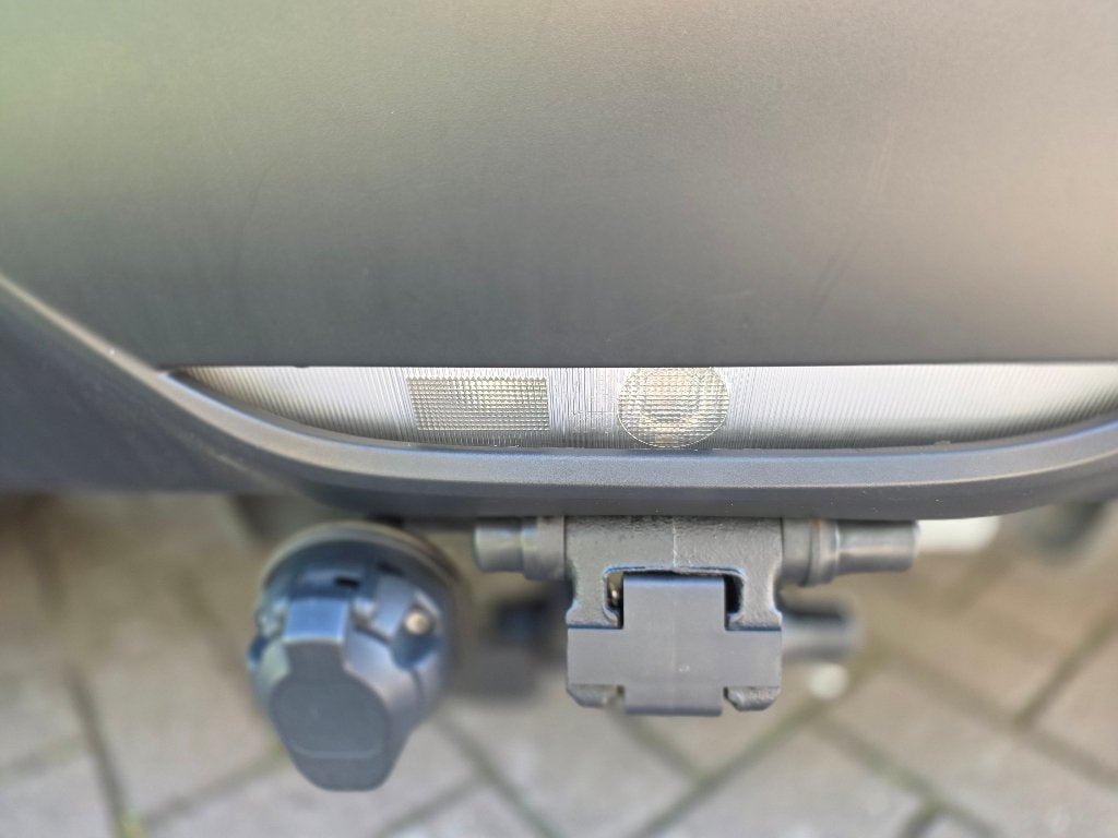 Foto 10 van Yaris Hybrid 2020 grijs Garantie Trekh, Android auto Keyless