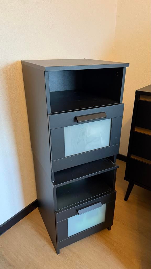 IKEA Brimnes Nachtkastjes - Set van 2, Huis en Inrichting, Slaapkamer | Nachtkastjes, Ophalen, Gebruikt, Minder dan 45 cm, 70 cm of meer