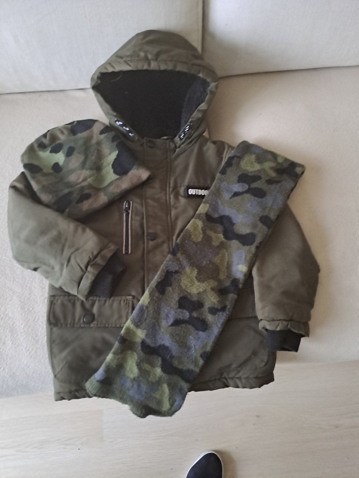 Winterjas maat 110/116 met sjaal/muts, Ophalen of Verzenden, Zo goed als nieuw, Jongen, Jas