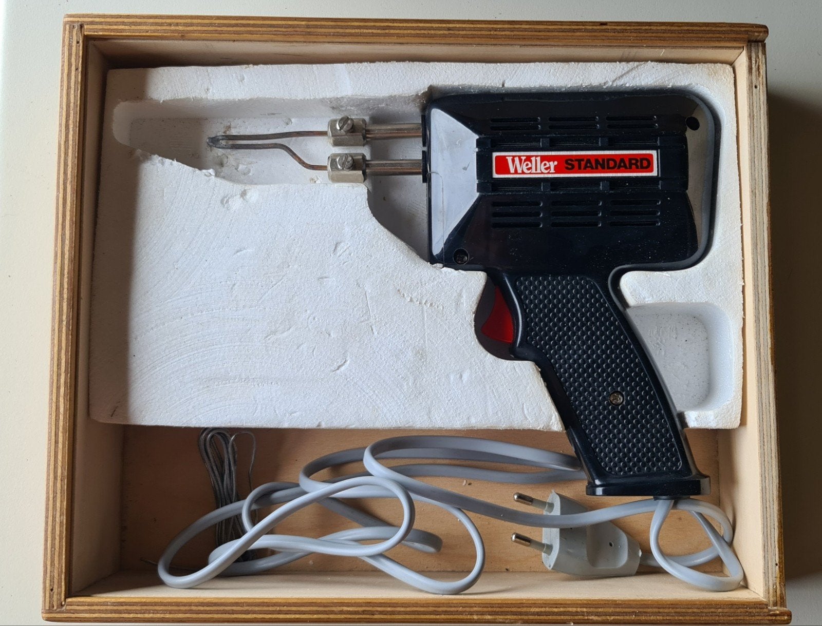 Weller elektrische soldeerbout in houten kist, Ophalen of Verzenden, Gebruikt, Overige typen, Overige merken