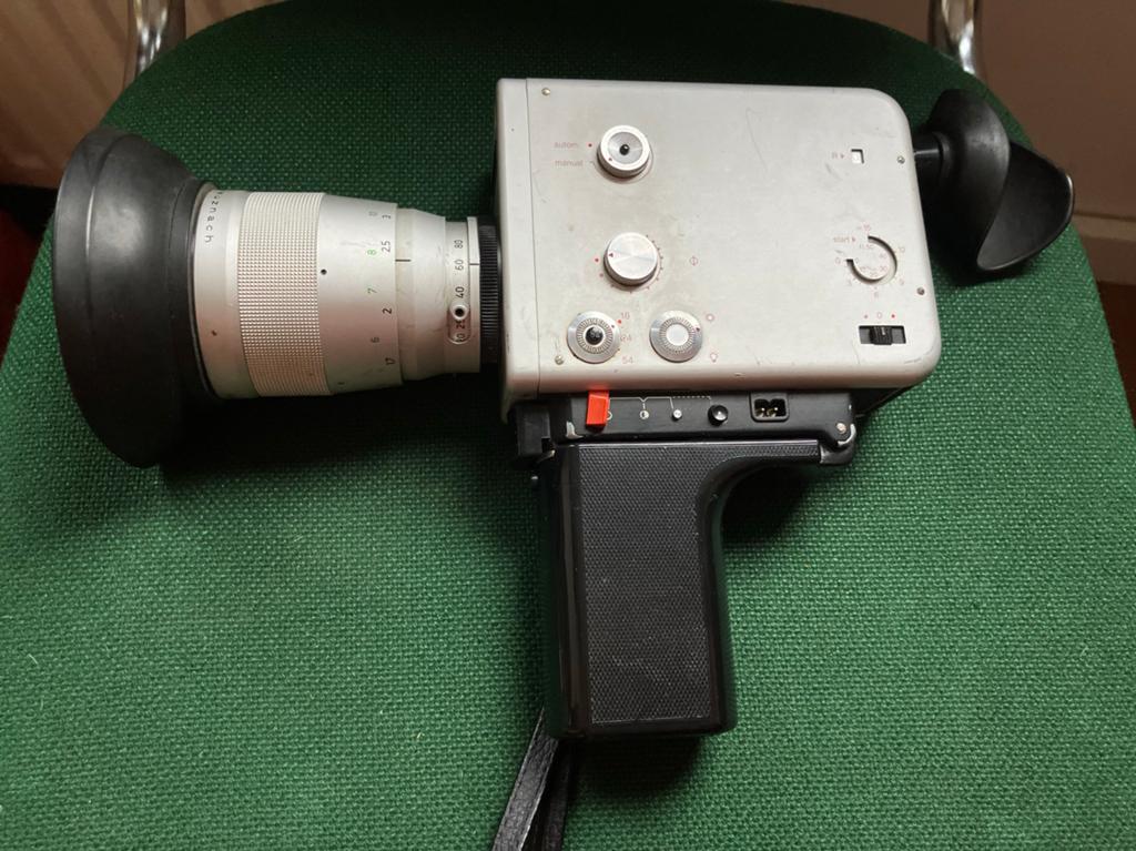 Nizo S800 Super 8 camera - Motor knarst, camera defect, Ophalen of Verzenden, Niet werkend, Camera, Overige merken