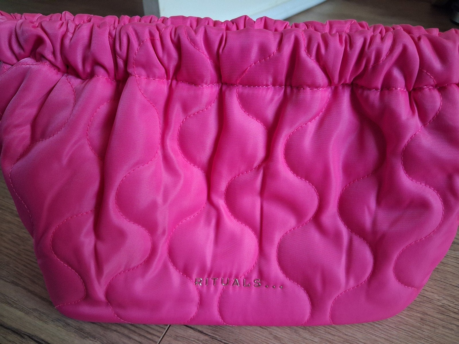 Rituals Roze Gewatteerde Clutch / Make-up Tasje nieuw, Ophalen of Verzenden, Nieuw, Roze, Overige typen