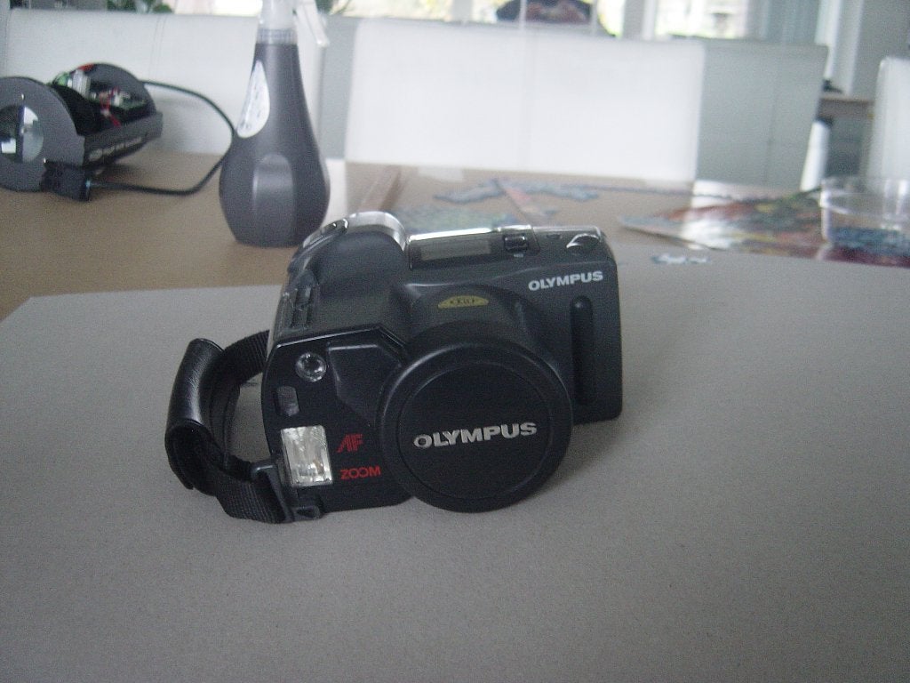 Olympus AZ-300 fotocamera, Ophalen of Verzenden, Gebruikt, Compact, Olympus