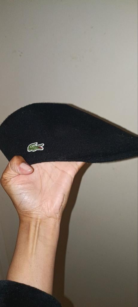 Lacoste pet, Ophalen of Verzenden, Zo goed als nieuw