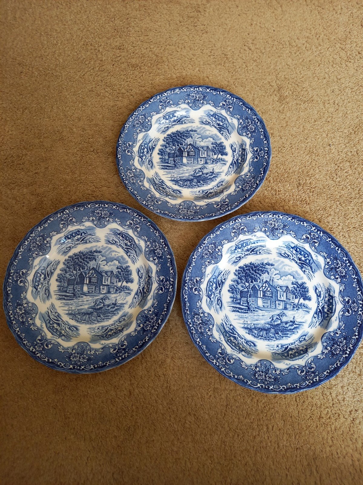 Blauwe en bruine wandborden, Antiek en Kunst, Antiek | Wandborden en Tegels, Ophalen of Verzenden