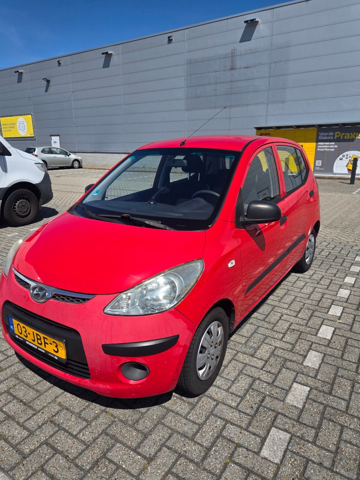 Hyundai i10 1.1 I 5DR 2009 Rood, Auto's, Voorwielaandrijving, Stof, 4 cilinders, 400 kg