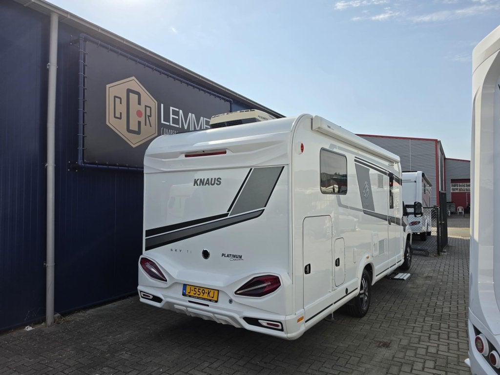 Knaus Sky TI 700 MEG Platinum Vol opties Levelsysteem Airco, Automaat, Ringverwarming, Fiat, Bedrijf