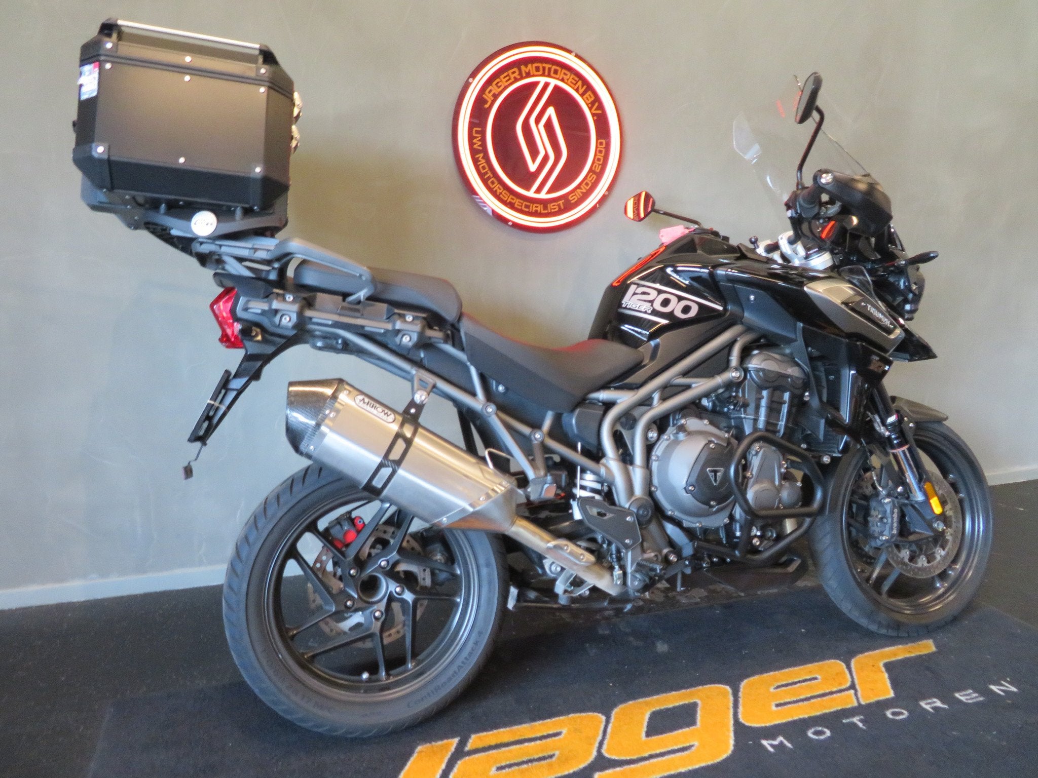 Triumph TIGER 1200 EXPLORER XC ABS FULL! (bj 2018), Motoren, 1199 cc, Bedrijf, Toermotor