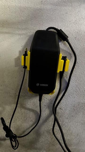 Bosch eBike Lader Wandhouder Beugel 4A – €8,90 / 2 voor €16, Verzenden, Nieuw