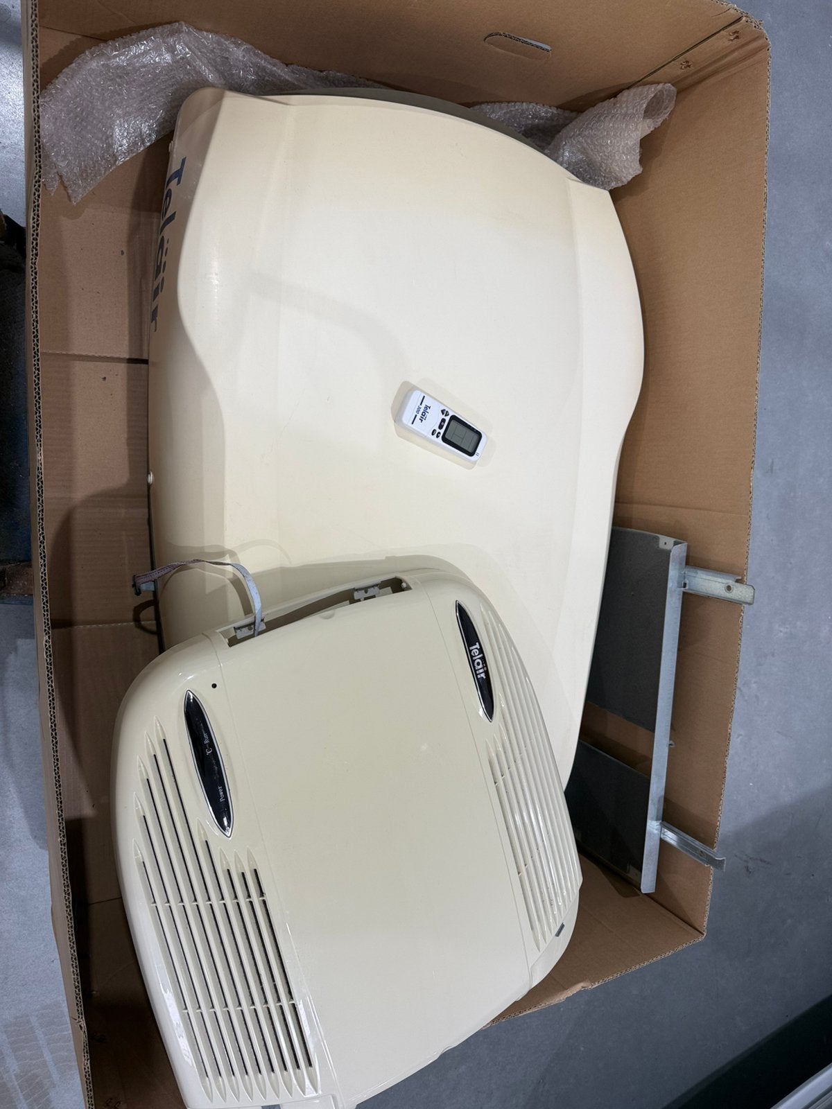 Telair Liar Silent Dakairco v Camper, Ophalen, Gebruikt