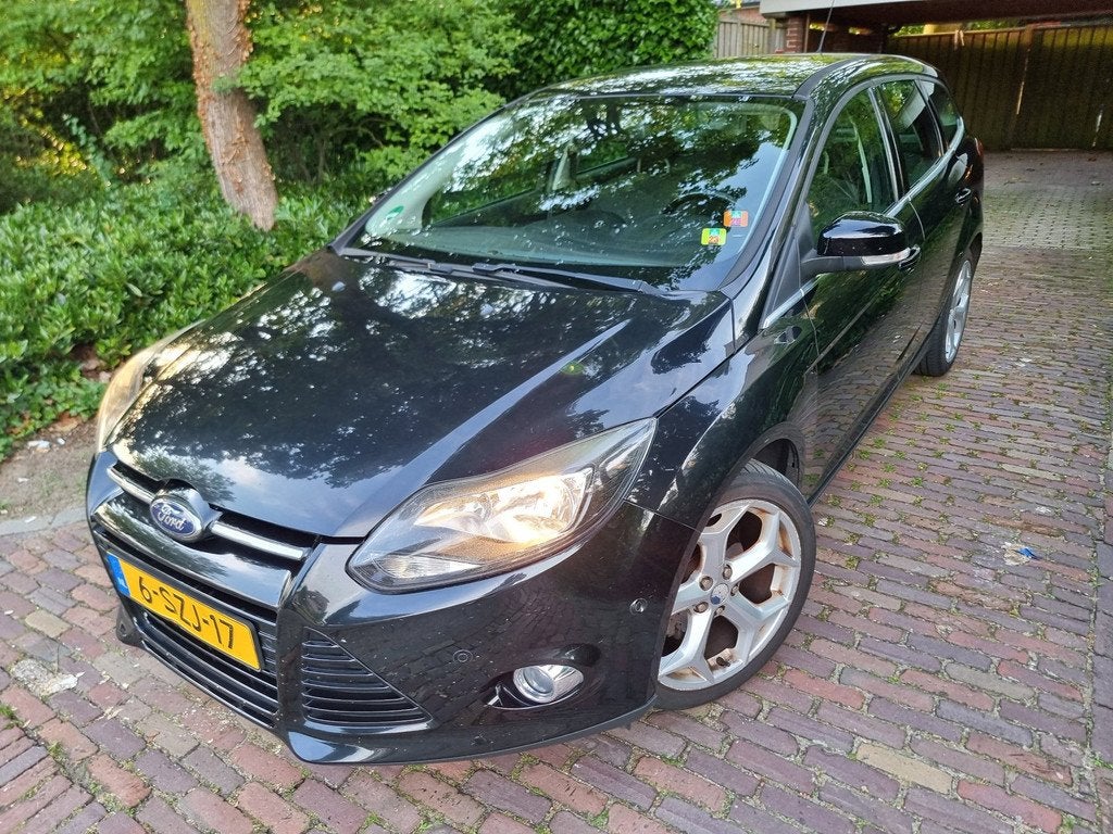 Ford Focus Wagon 1.6 TDCI ECOnetic Lease Titanium, Auto's, Ford, Euro 5, Gebruikt, 4 cilinders, Automatische klimaatregeling