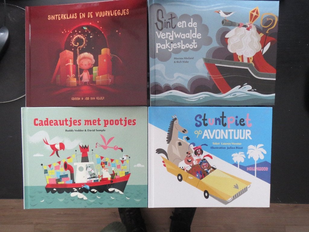 4 boeken over Sinterklaas voor een vaste prijs van € 5,00, Ophalen of Verzenden, Zo goed als nieuw, Fictie algemeen