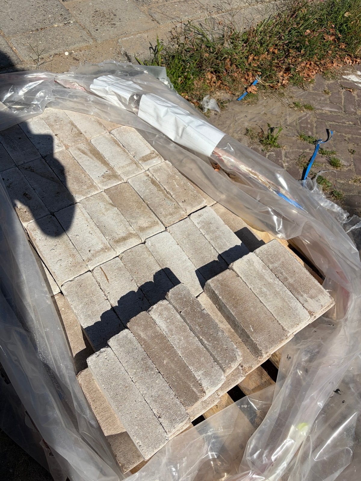 Nieuwe beige klinkers. type tumbelton extra goya, Tuin en Terras, Gebruikt, Verzenden, Klinkers, 10 m² of meer
