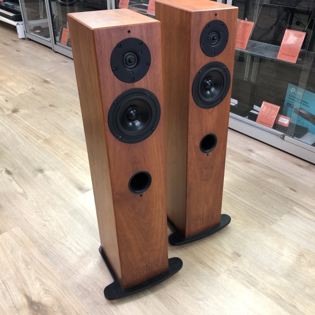 Impulse Verso Luidspeakers | 6 Ohm | Excl stofkappen, Audio, Tv en Foto, Luidsprekers, Flex Ltd., Zo goed als nieuw, https://flex.com/contact-us