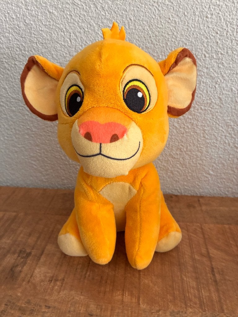 Disney knuffel Simba de Leeuwenkoning. Simba Toys. 25cm ZGAN, Disney, Geel, Ophalen of Verzenden, Zo goed als nieuw